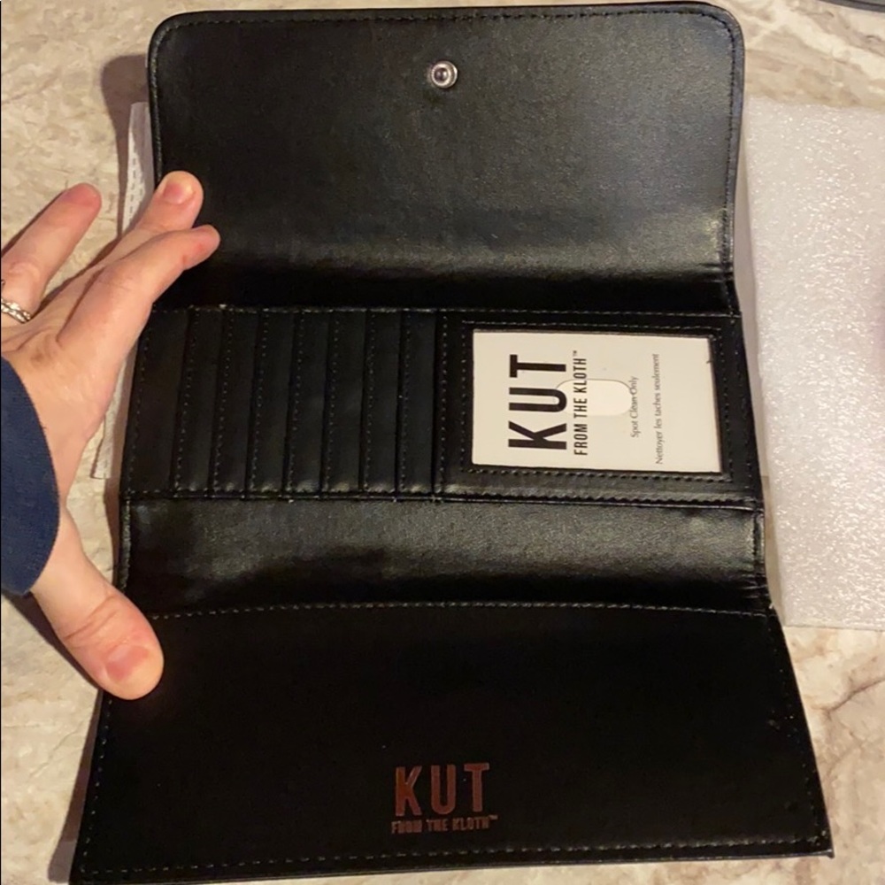 Wallet - Picture 4 of 6